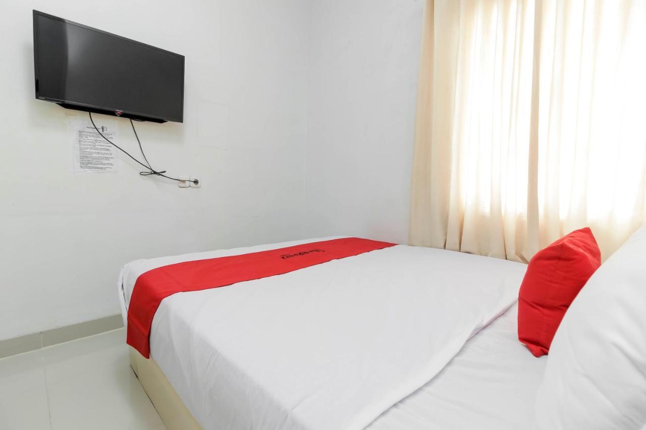 Guest house Reddoorz Near Siloam Hospital 2*